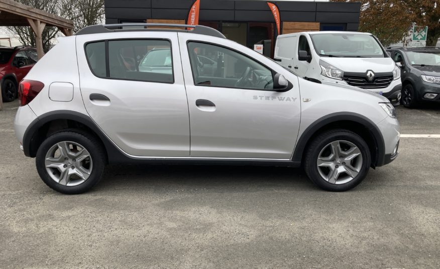 DACIA SANDERO TCE 90 STEPWAY