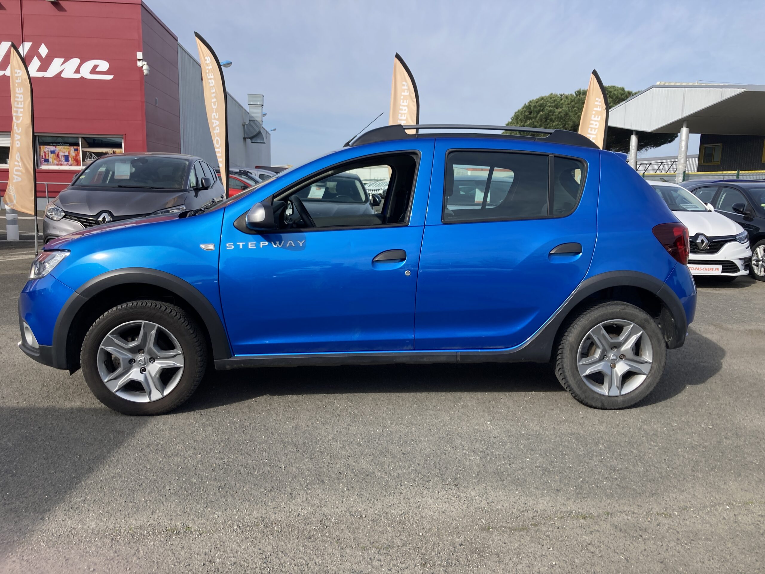 DACIA SANDERO ECO-G 100 ESSENTIEL