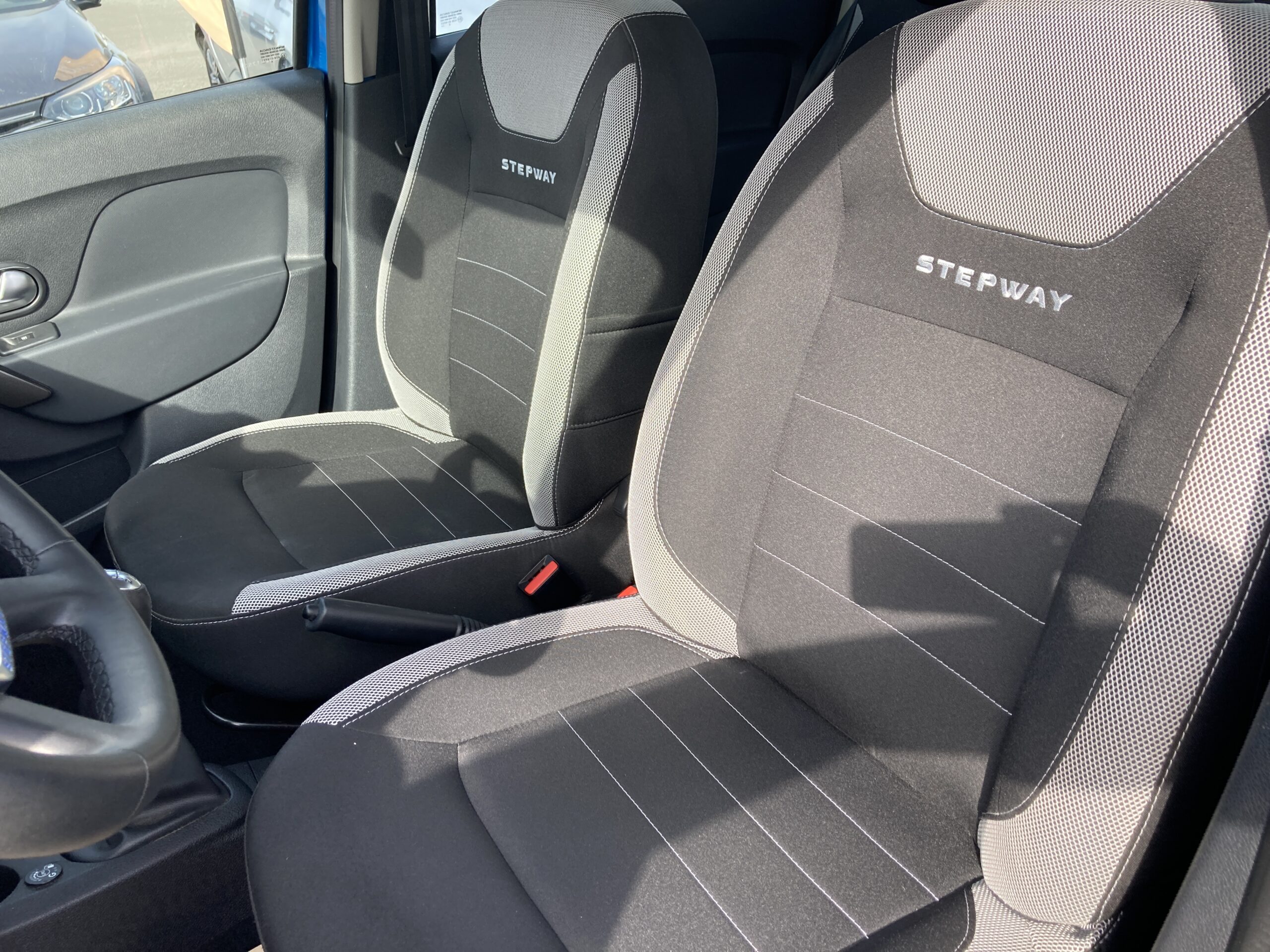 DACIA SANDERO ECO-G 100 ESSENTIEL