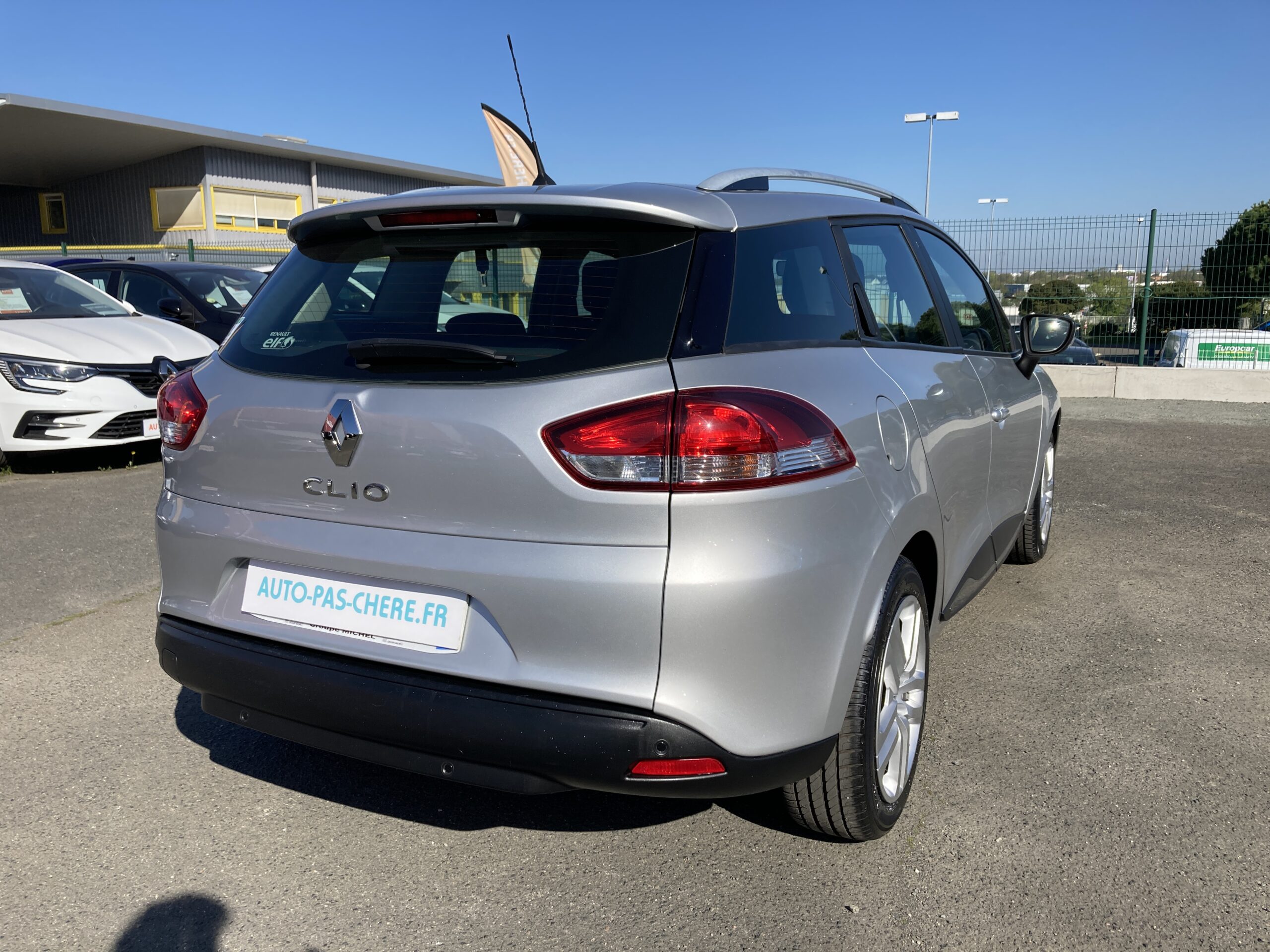 RENAULT CLIO IV ESTATE TCE 90 ENERGY BUSINESS