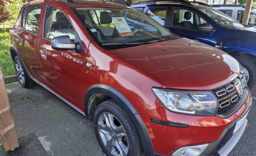 DACIA SANDERO DCI 90 STEPWAY