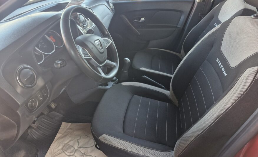 DACIA SANDERO DCI 90 STEPWAY