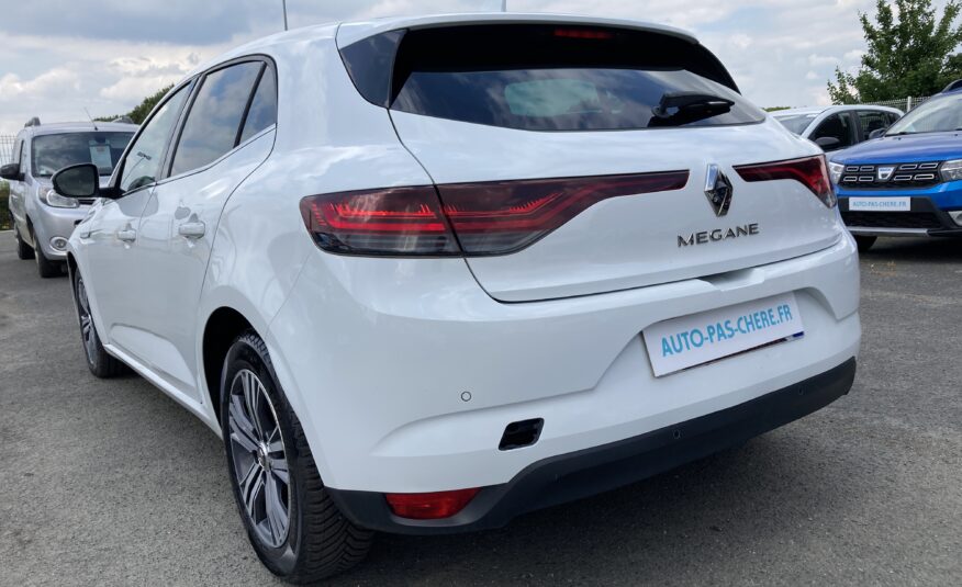 RENAULT MEGANE IV BERLINE BLUE DCI 115 INTENS