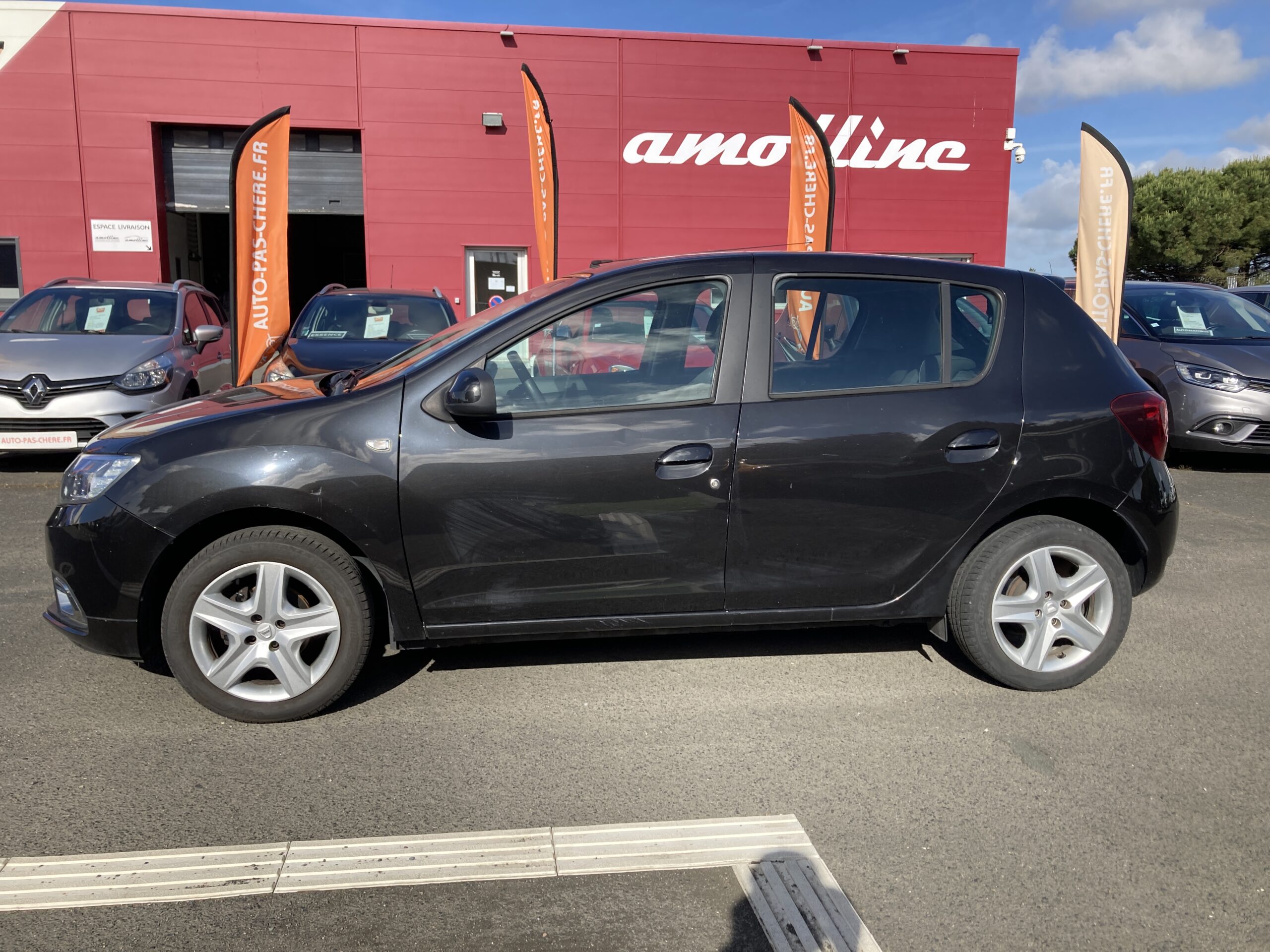 DACIA SANDERO TCE 90 LAUREATE