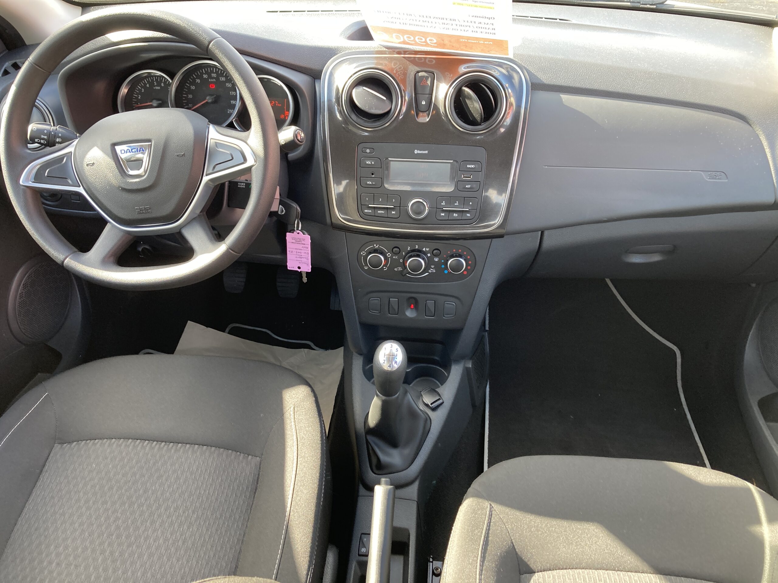 DACIA SANDERO TCE 90 LAUREATE