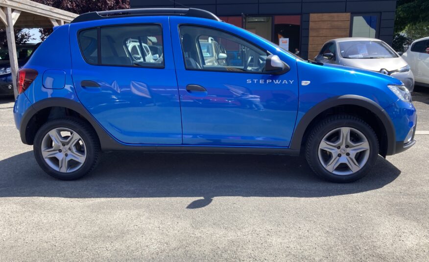 DACIA SANDERO TCE 90 STEPWAY