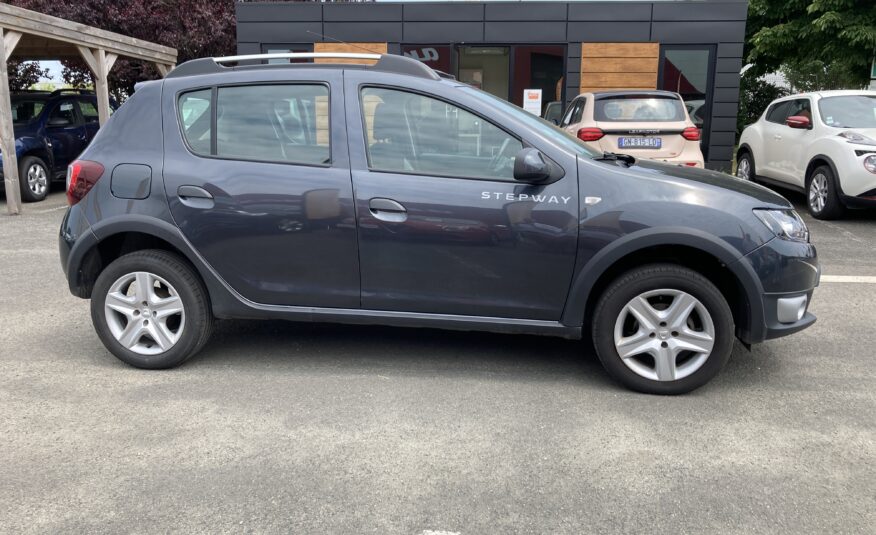 DACIA SANDERO TCE 90 E6 STEPWAY PRESTIGE EASY-R