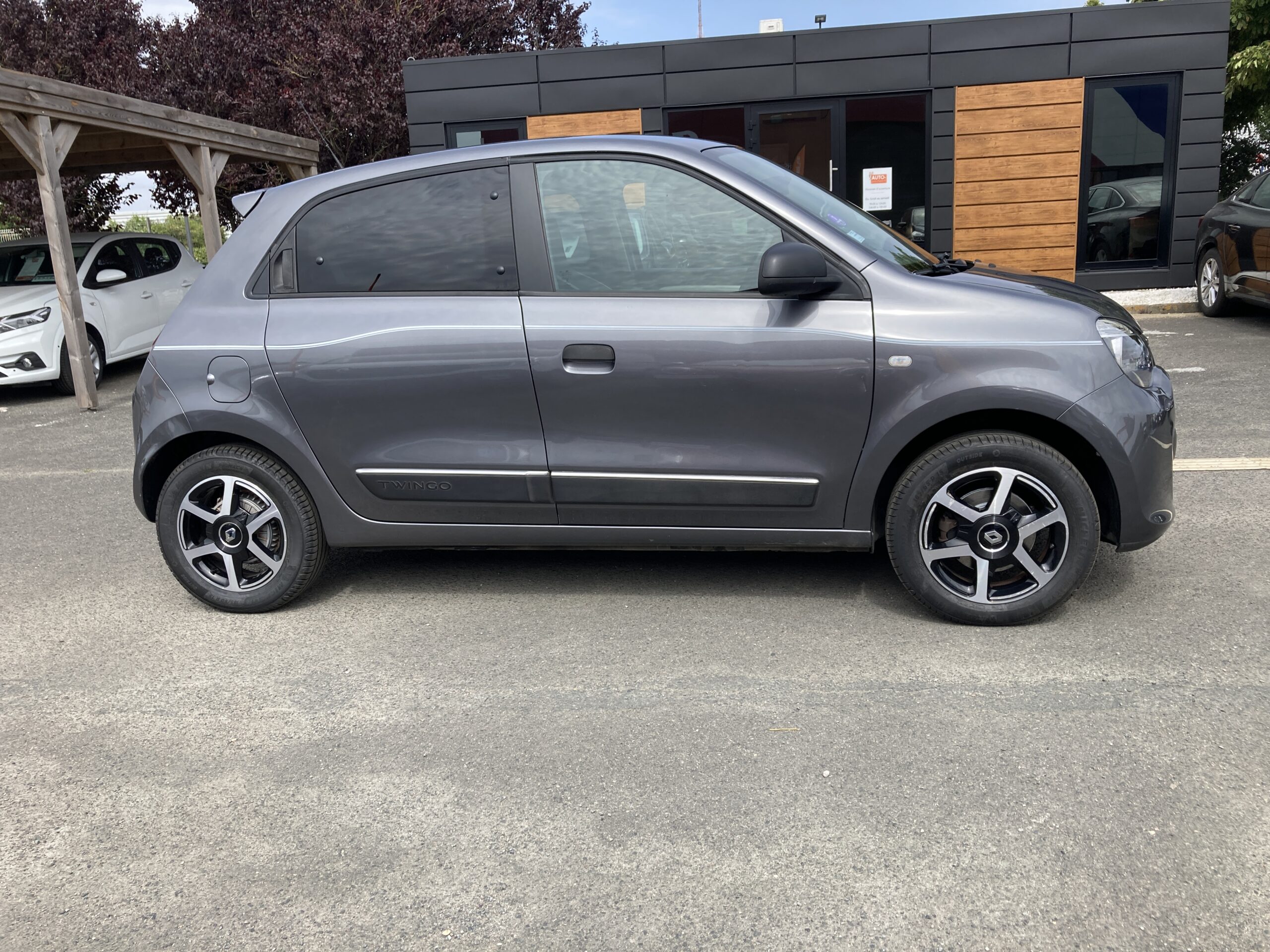RENAULT TWINGO III 0.9 TCE 90 ENERGY INTENS