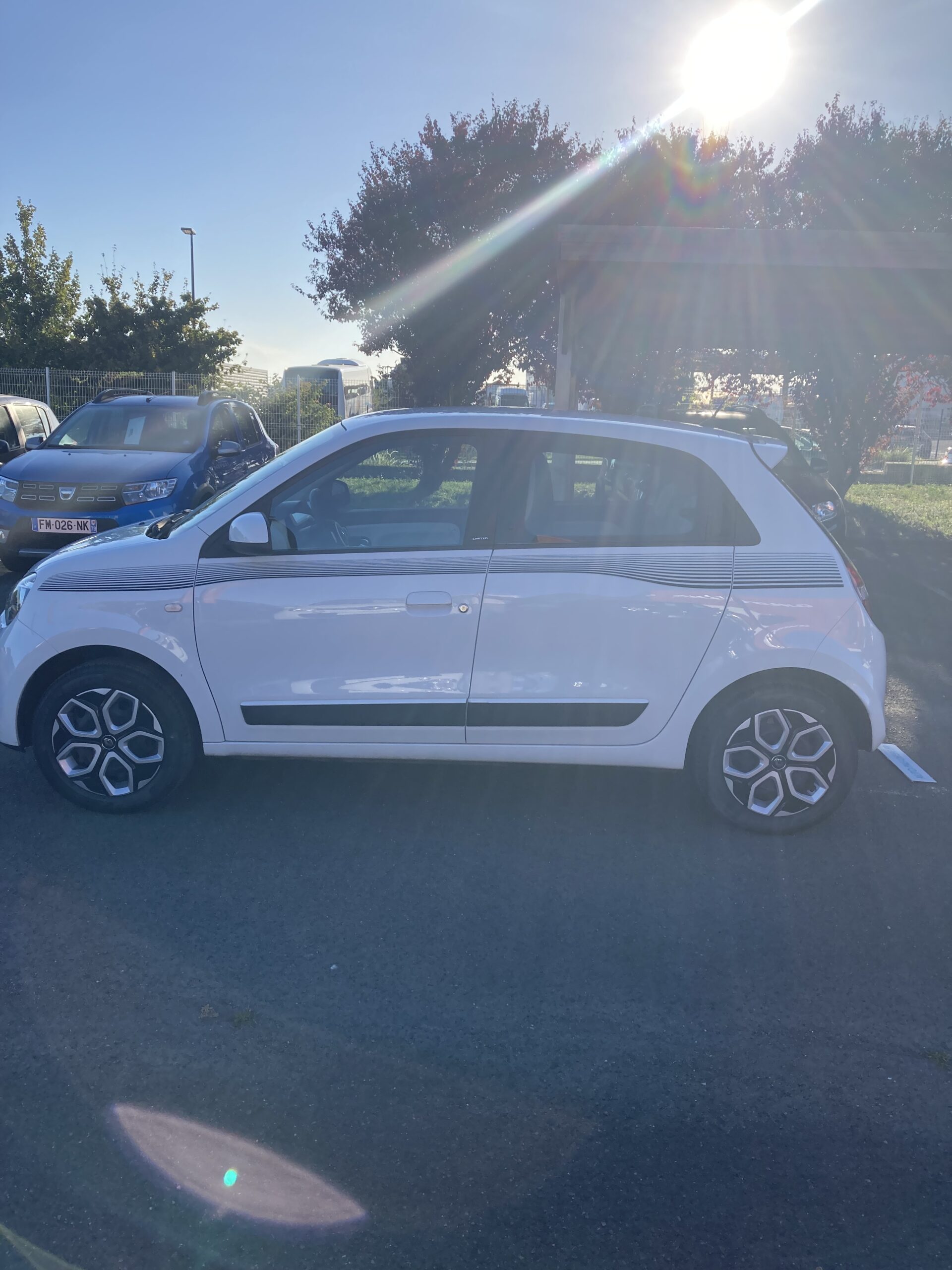 RENAULT TWINGO III 1.0 SCE 70 BC LIMITED 2017