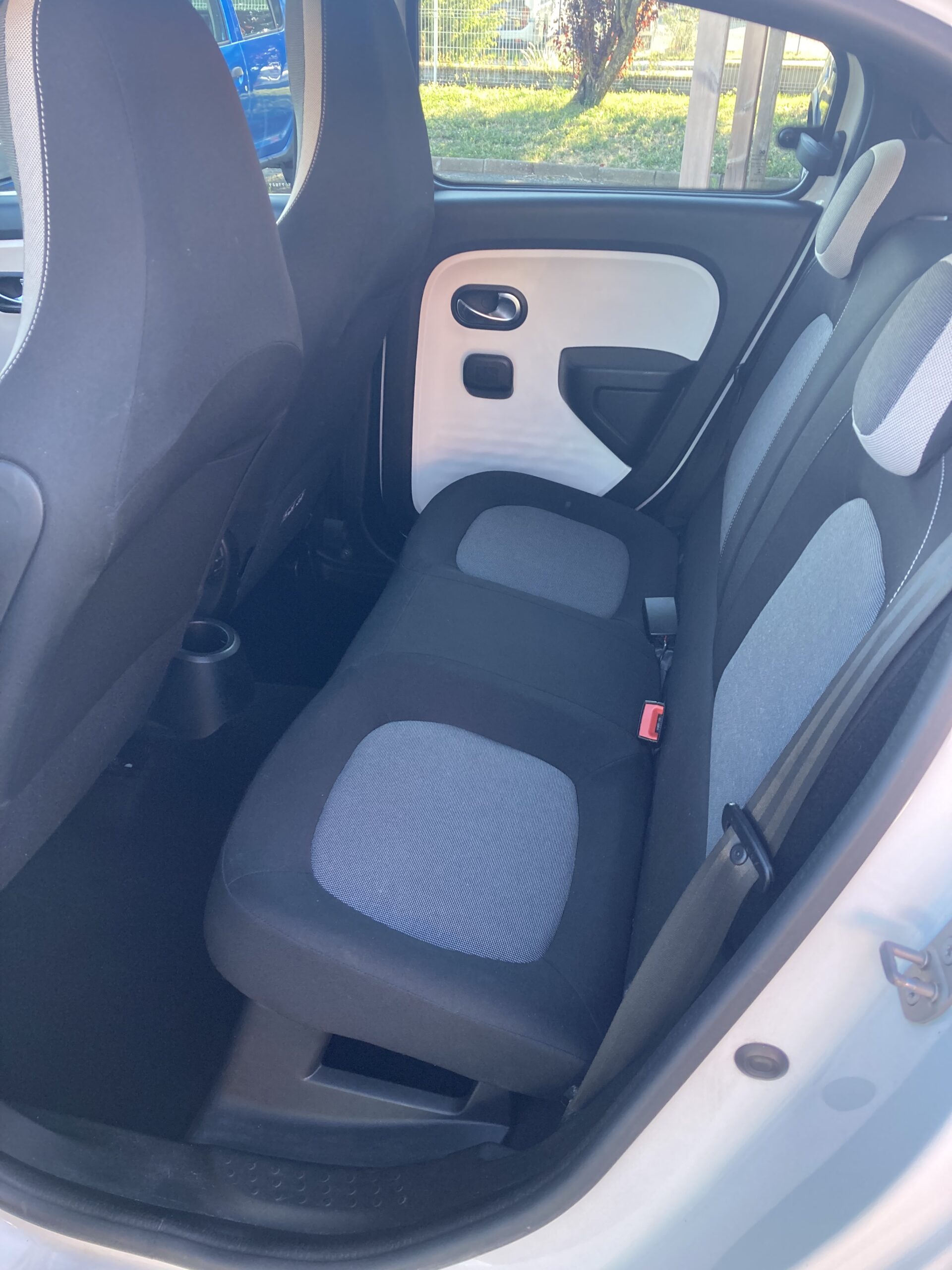 RENAULT TWINGO III 1.0 SCE 70 BC LIMITED 2017