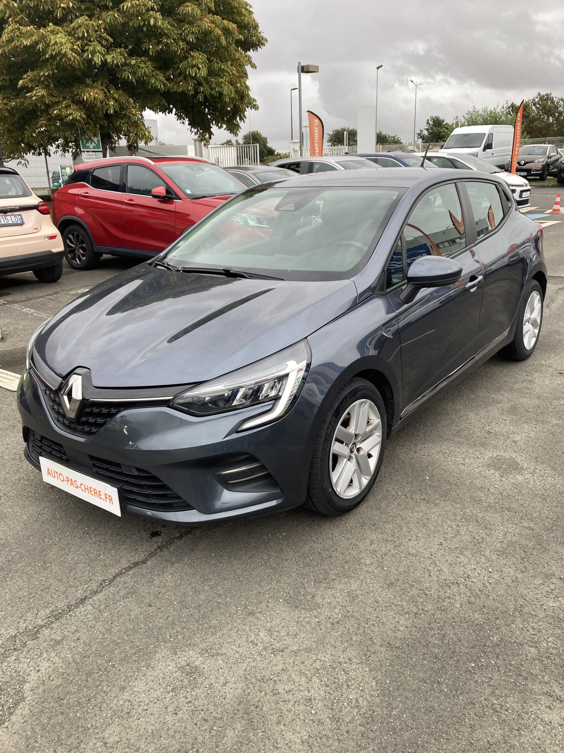 RENAULT CLIO V BLUE DCI 85 ZEN