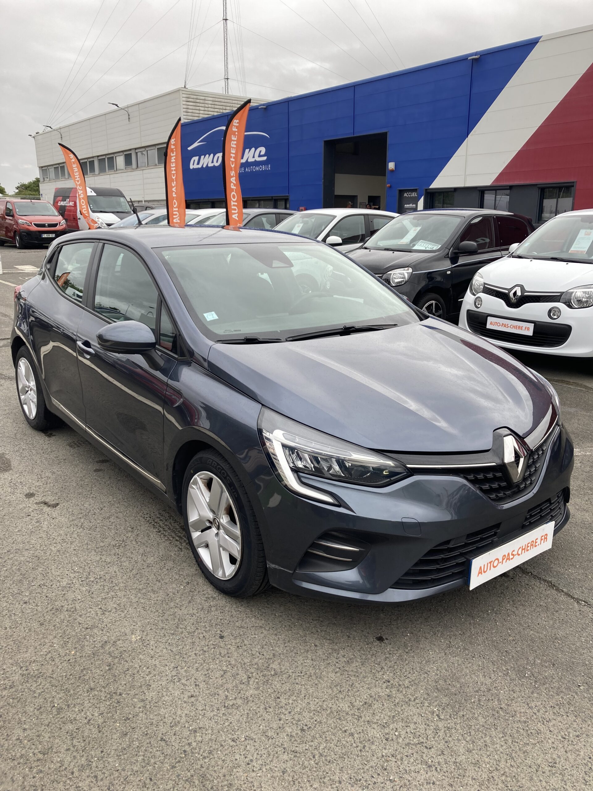 RENAULT CLIO V BLUE DCI 85 ZEN