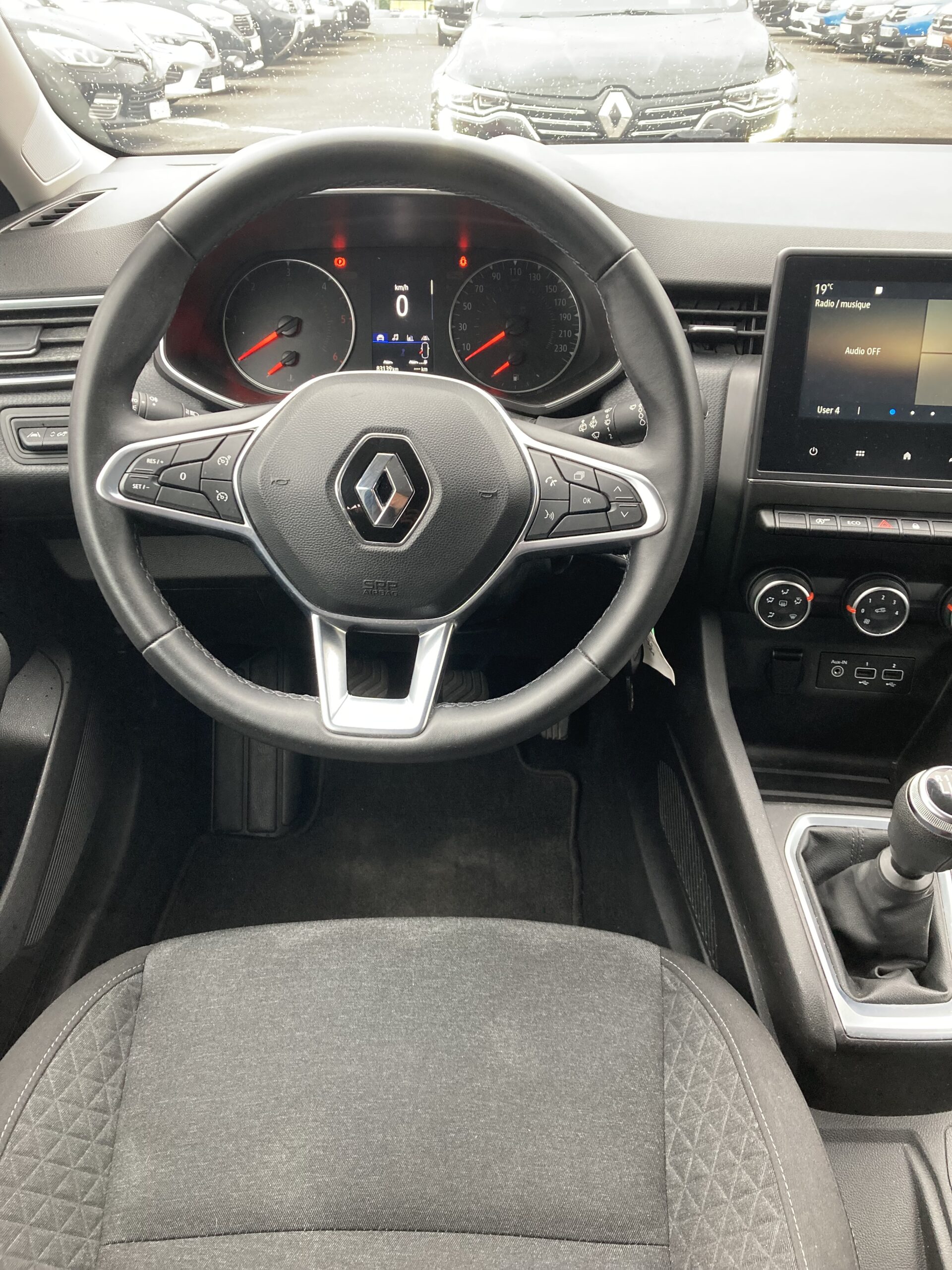 RENAULT CLIO V BLUE DCI 85 ZEN