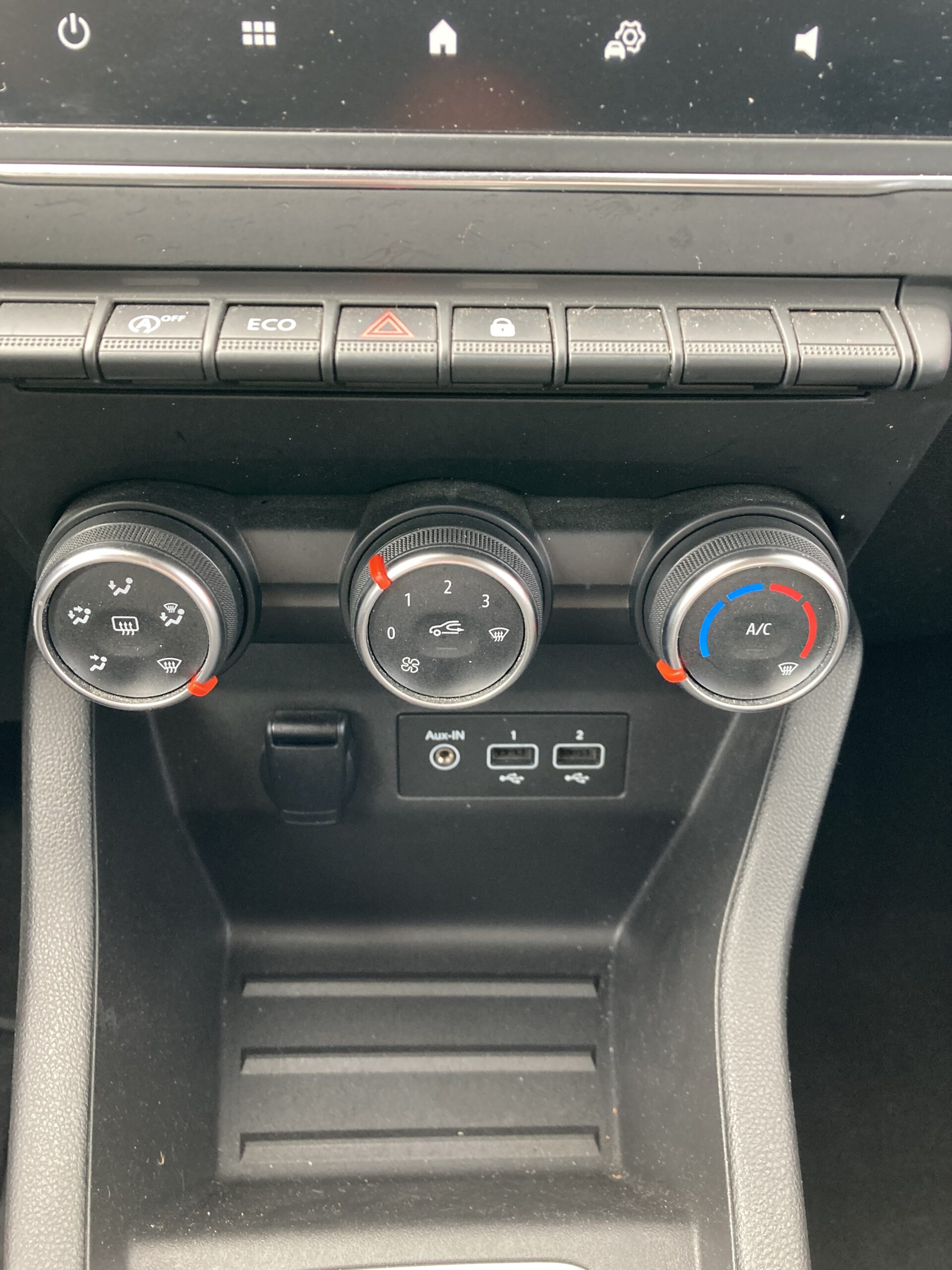 RENAULT CLIO V TCE 100 BUSINESS