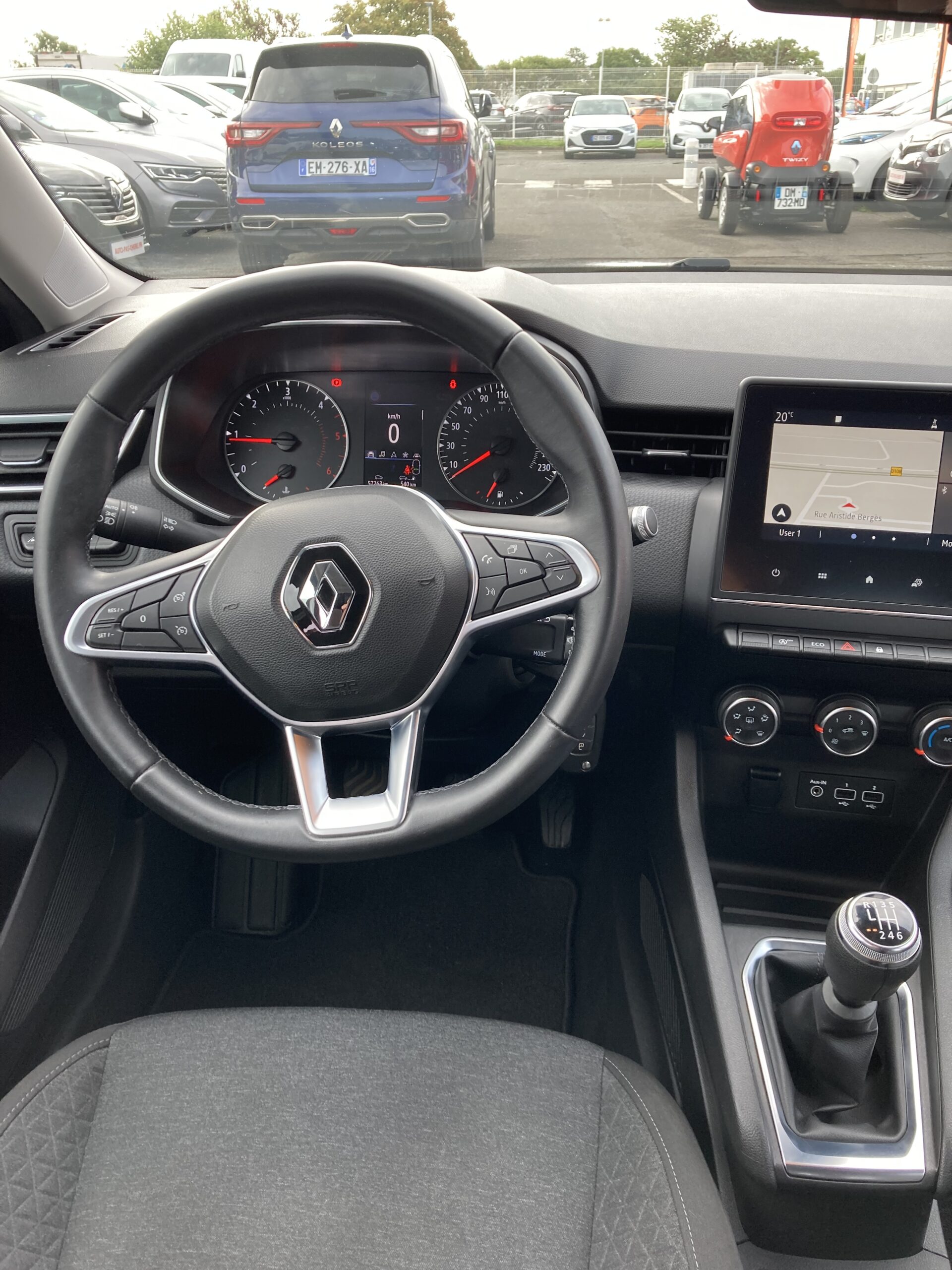 RENAULT CLIO V BLUE DCI 85 BUSINESS