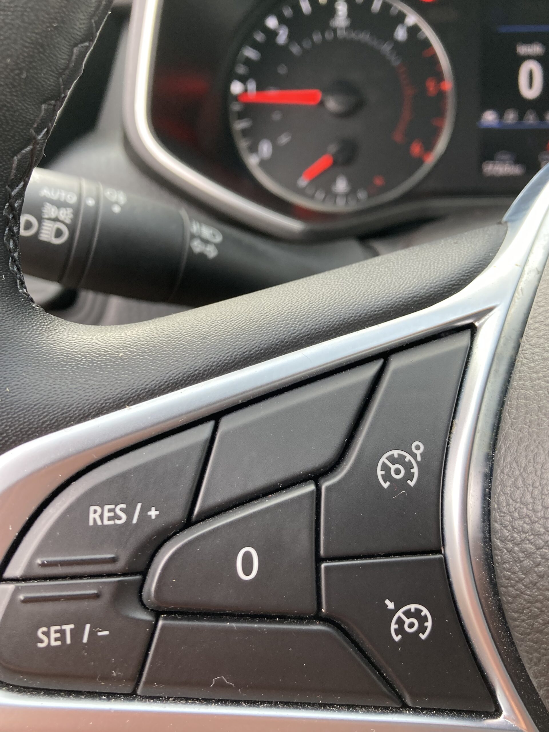 RENAULT CLIO V BLUE DCI 85 BUSINESS