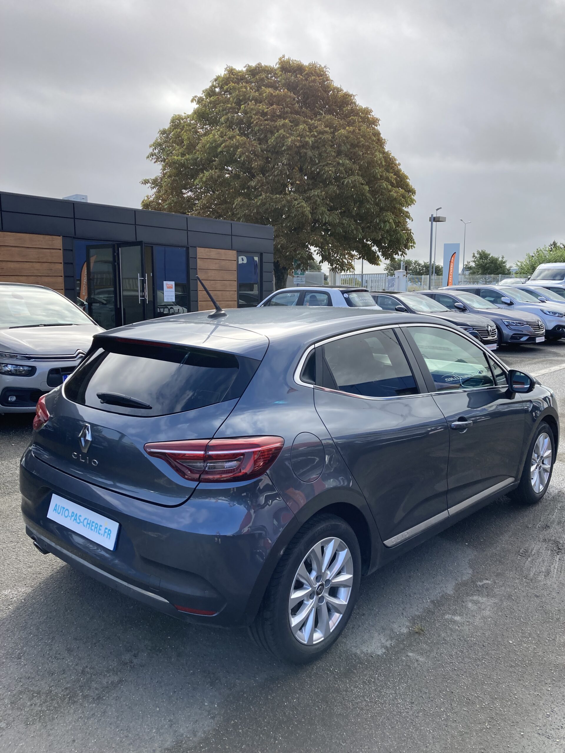 RENAULT CLIO V TCE 100 INTENS