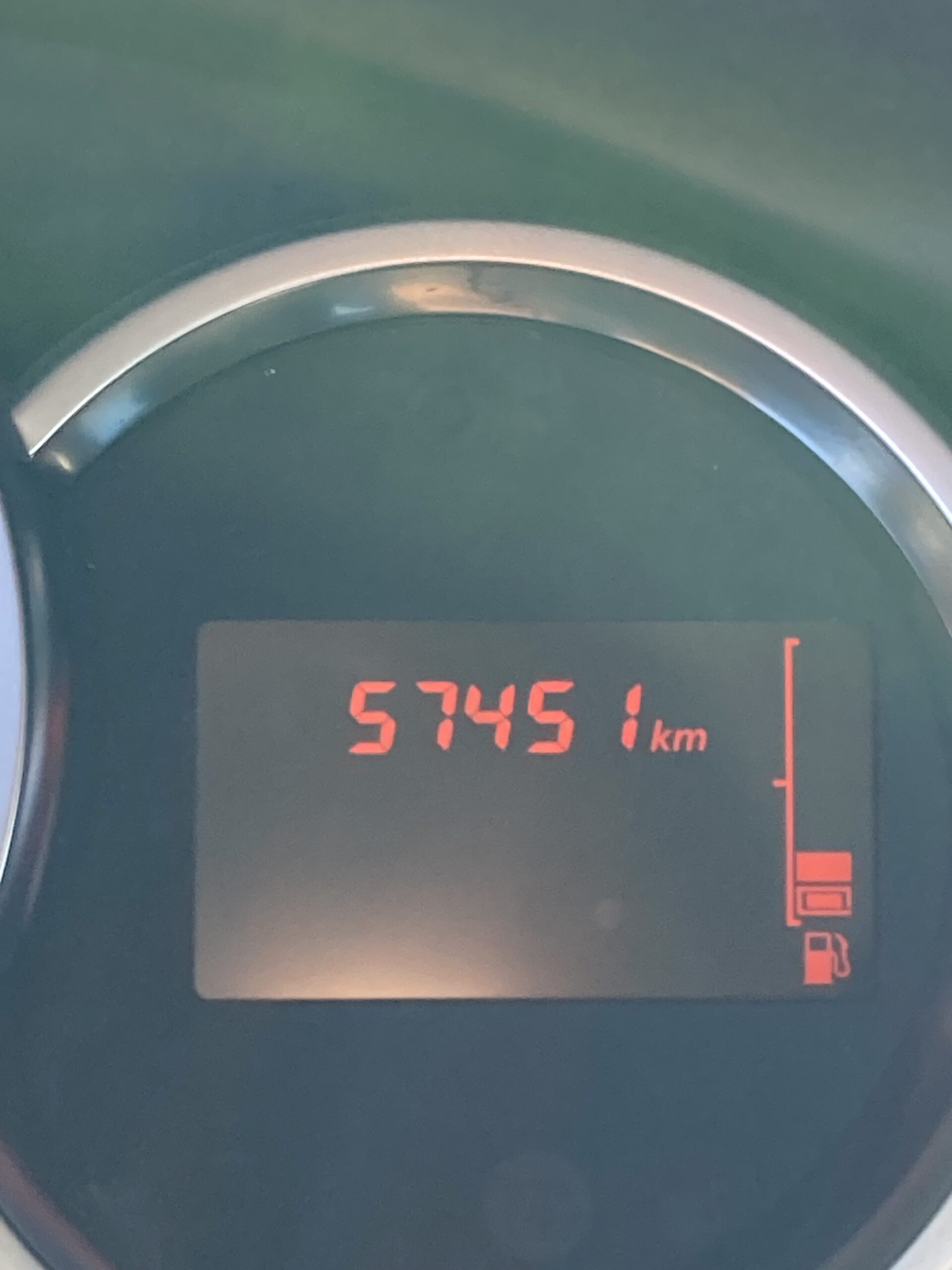 DACIA SANDERO BLUE DCI 95 STEPWAY