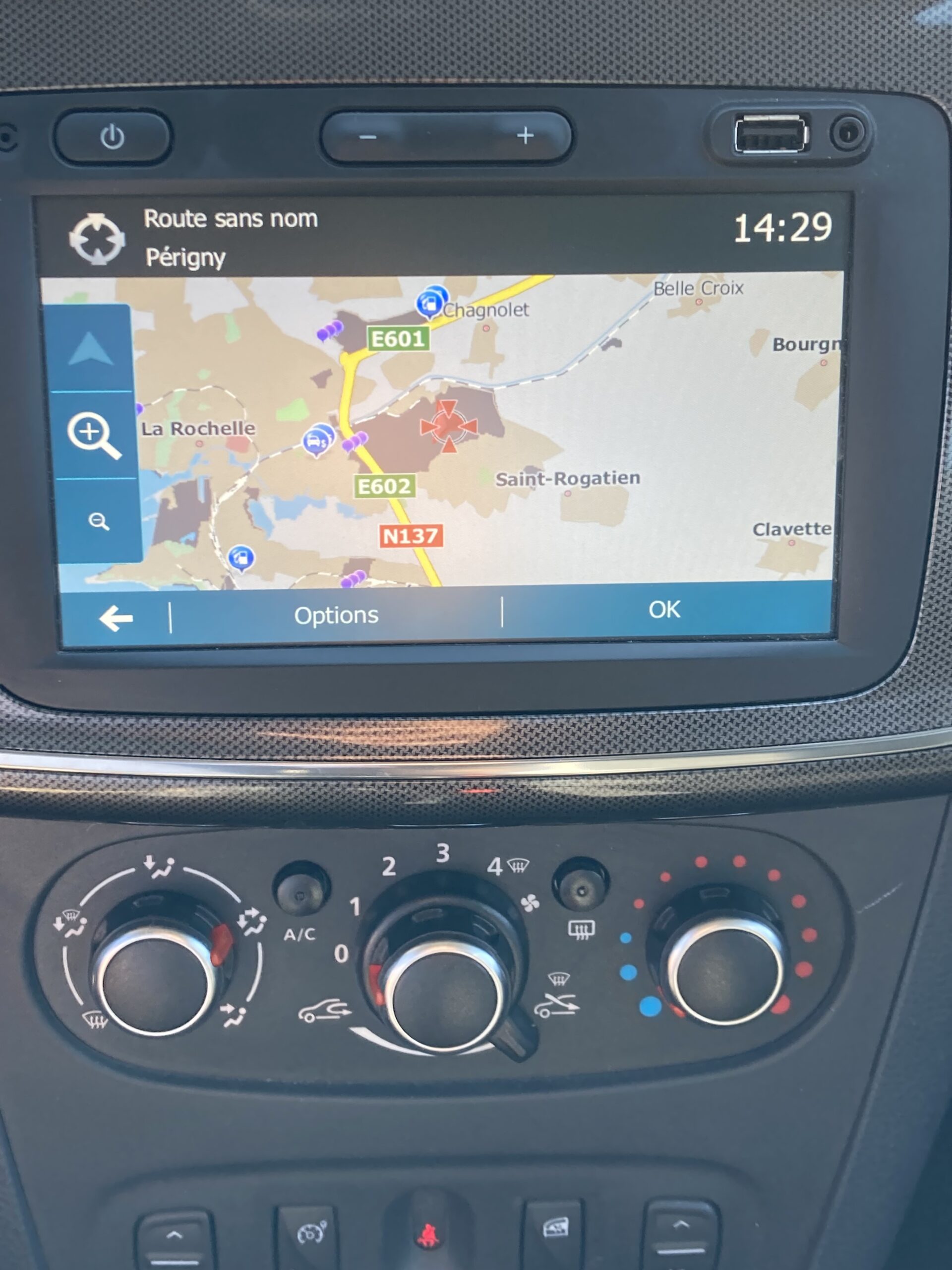 DACIA SANDERO BLUE DCI 95 STEPWAY